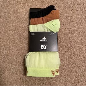 💥FLASH SALE💥 NWT Drip 2.2 IVY PARK x ADIDAS 3 pair of sheer socks (Medium)